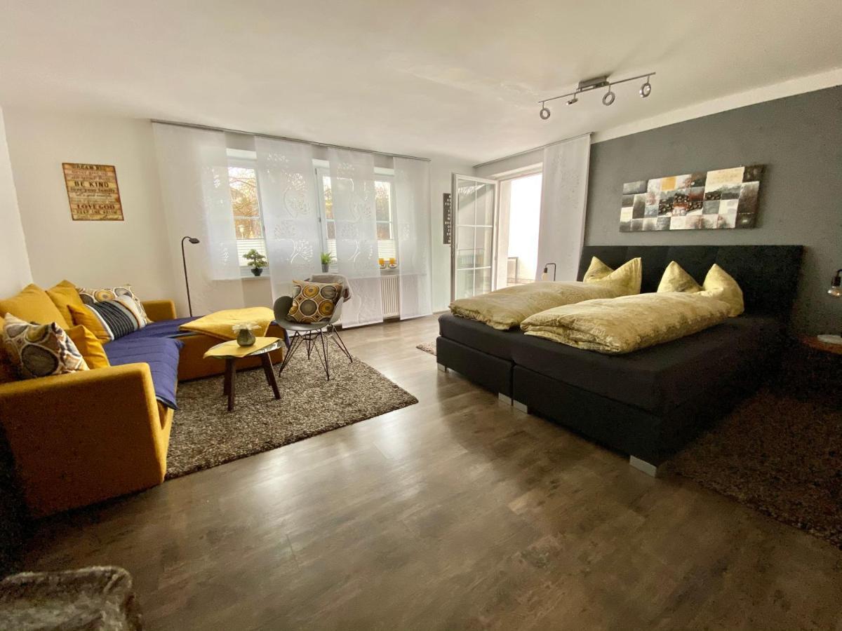 Ferienwohnung An Der Romantischen Salzachschleife Naehe Salzburg Laufen Exteriör bild