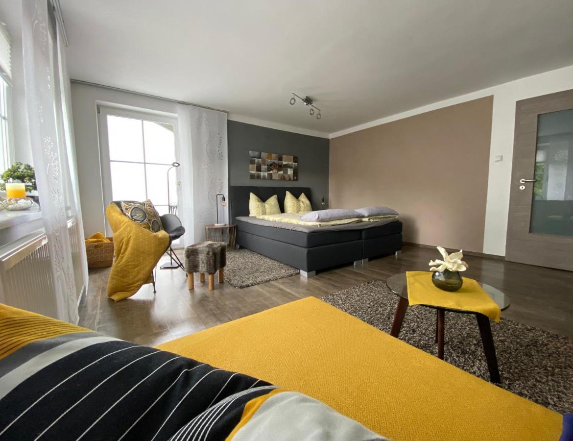 Ferienwohnung An Der Romantischen Salzachschleife Naehe Salzburg Laufen Exteriör bild