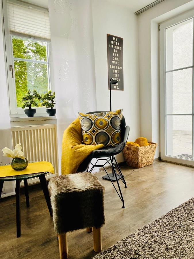 Ferienwohnung An Der Romantischen Salzachschleife Naehe Salzburg Laufen Exteriör bild